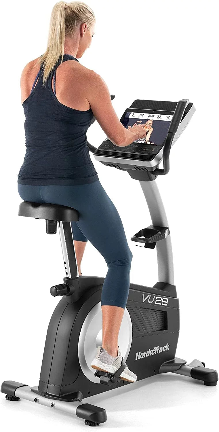 Recumbent Exercise Bike with 14” Touchscreen L79057