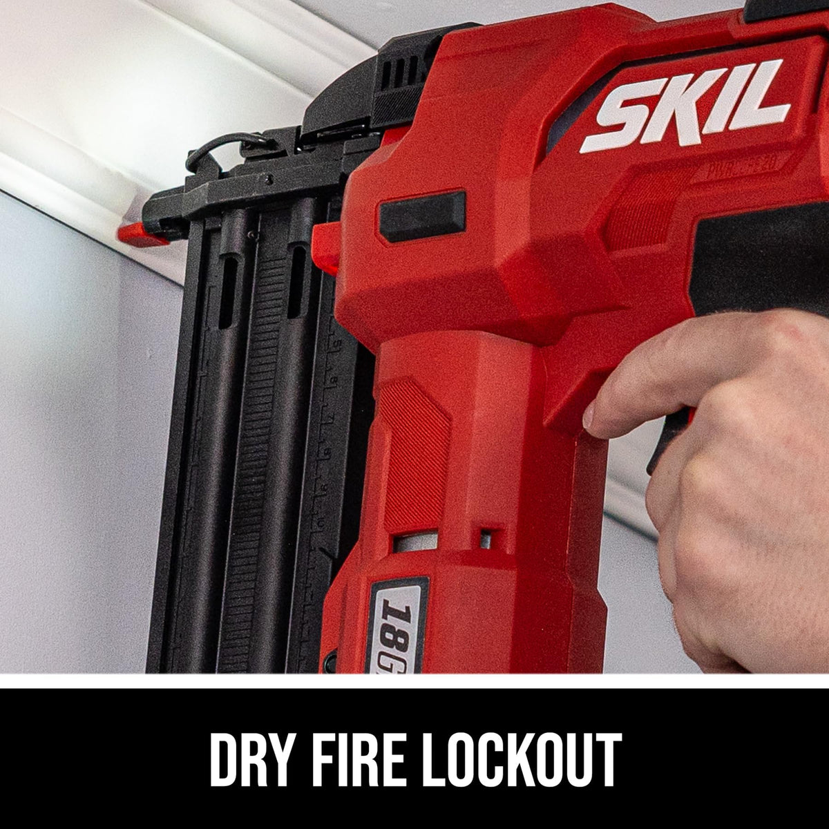 20V 18Ga Brad Nailer Kit with Battery and Charger P937